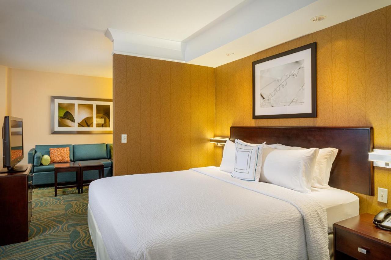 Springhill Suites By Marriott מודסטו מראה חיצוני תמונה